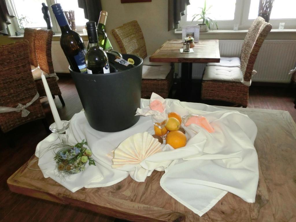 Raffelberger Hof Hotel มึลไฮม์ อันแดร์ รัวร์ ภายนอก รูปภาพ
